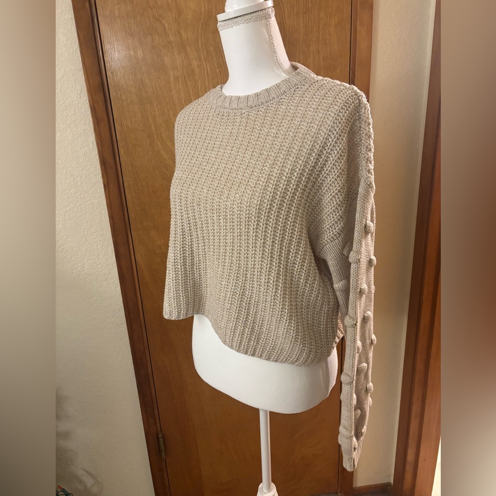 Moon & Madison Cropped Textured Cream Sweater